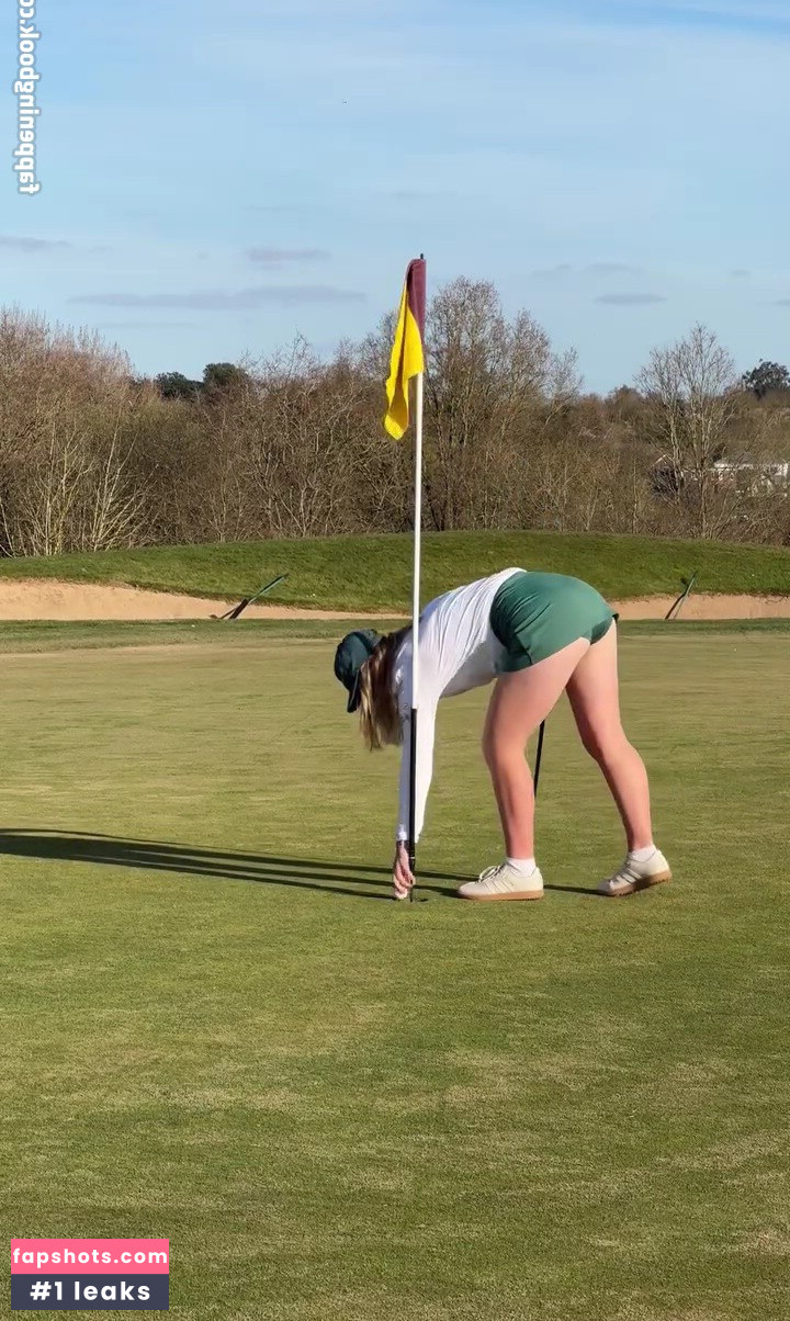 Anna Halliday gallery photo #3