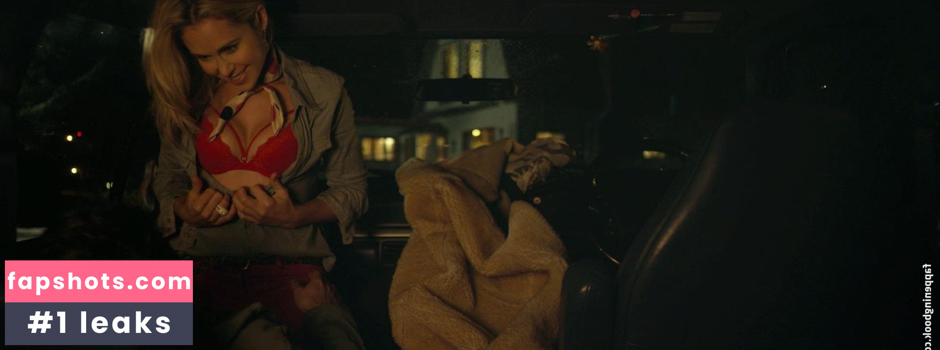 Anna Hutchison gallery photo #22