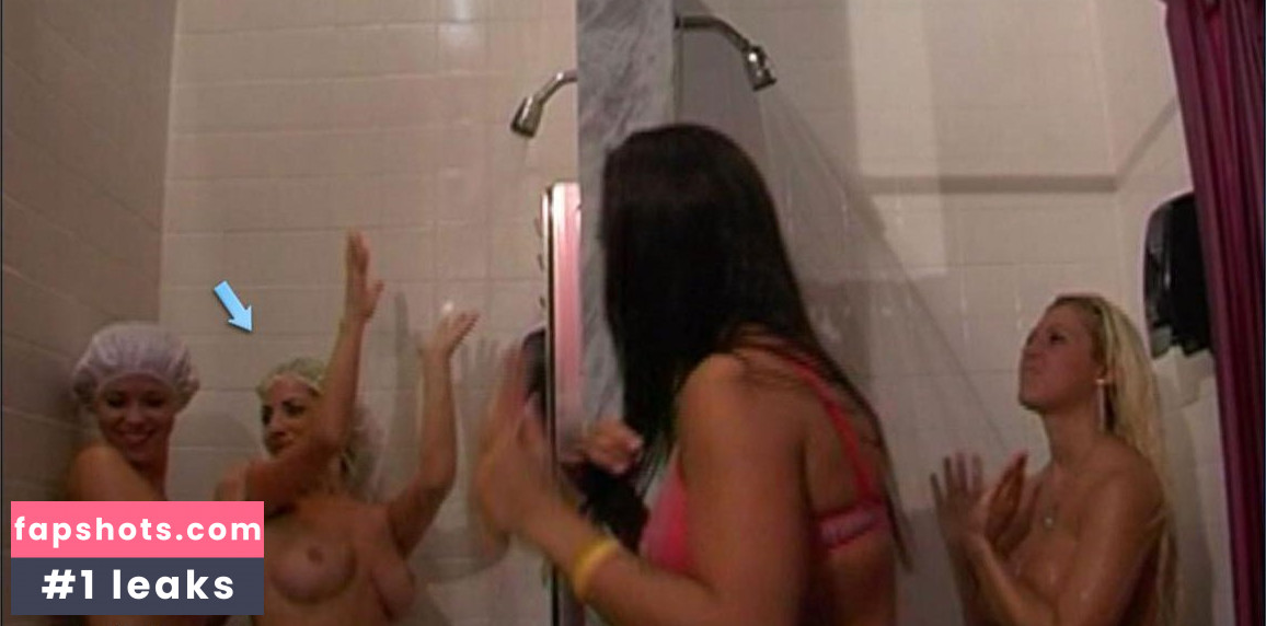 Anna-Karin Eskilsson gallery photo #4