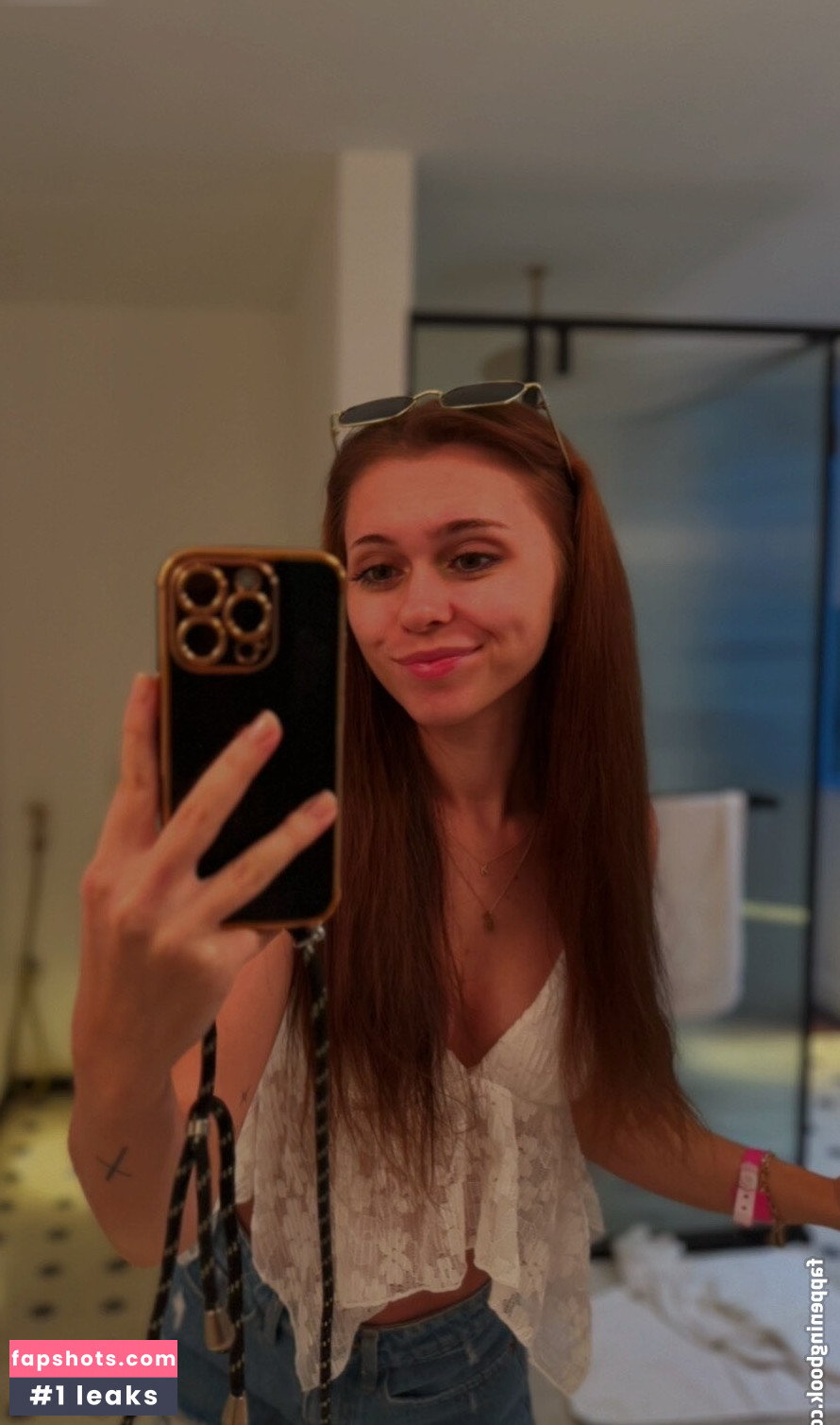 Anna Kauer gallery photo #54