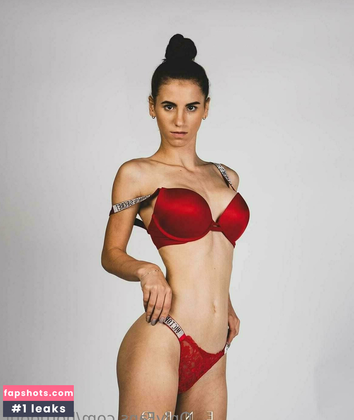 Anna Keller gallery photo #22