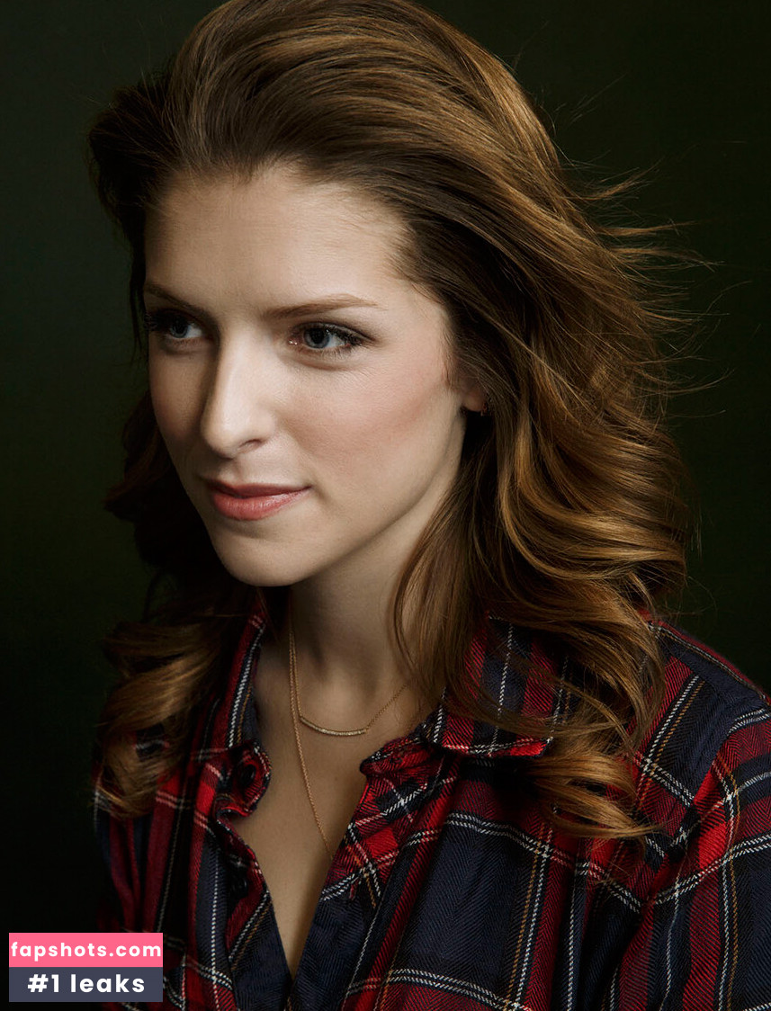 Anna Kendrick gallery photo #146
