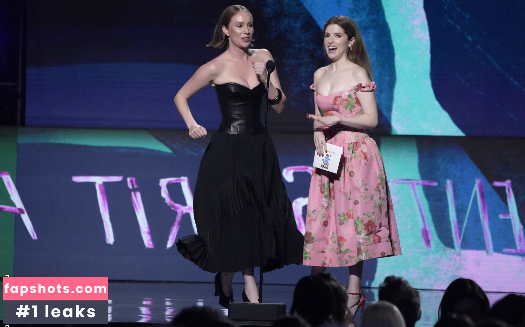 Anna Kendrick gallery photo #192