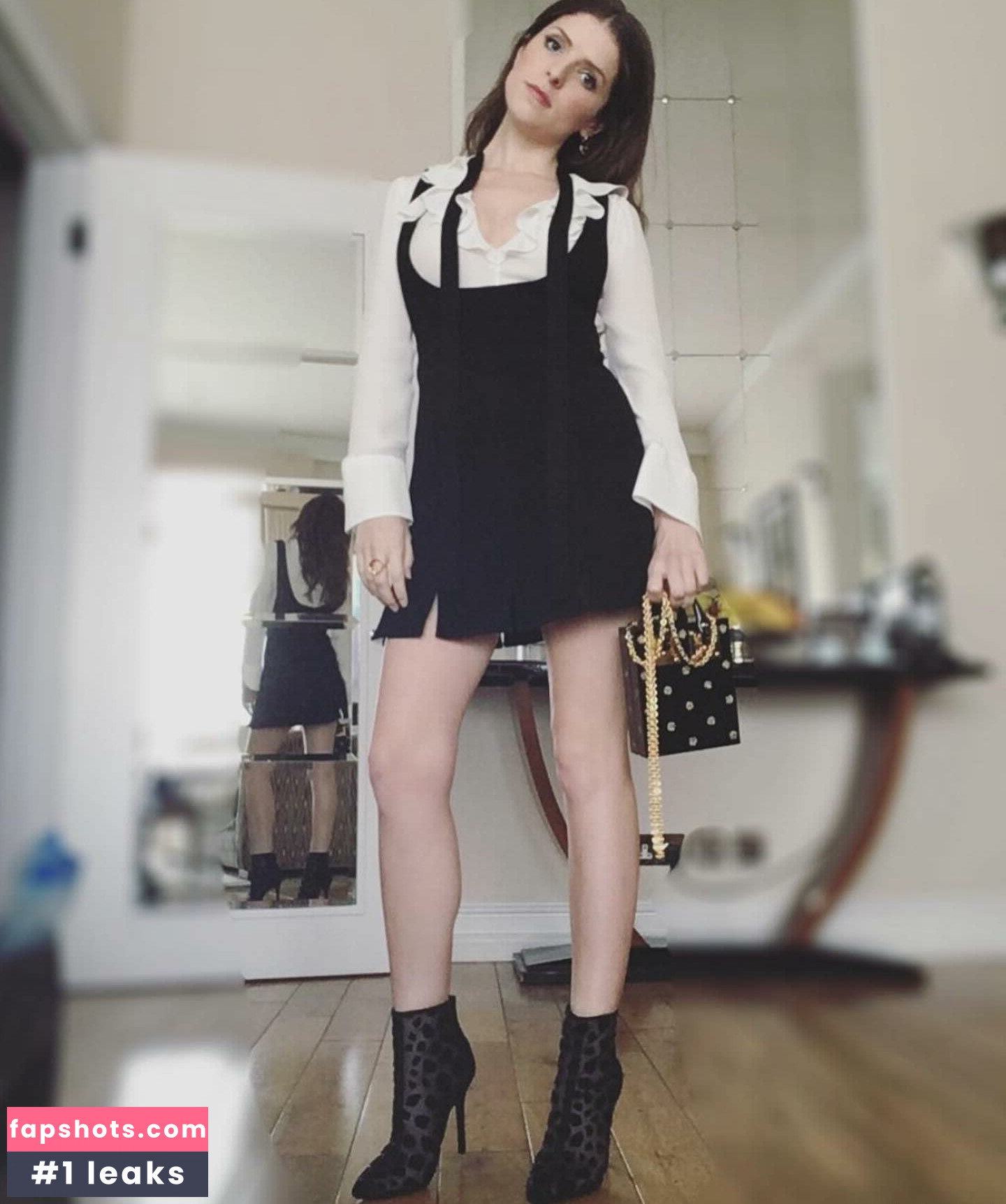 Anna Kendrick gallery photo #193