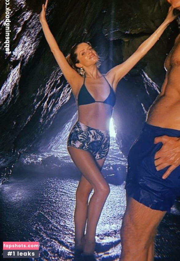 Anna Kendrick gallery photo #3