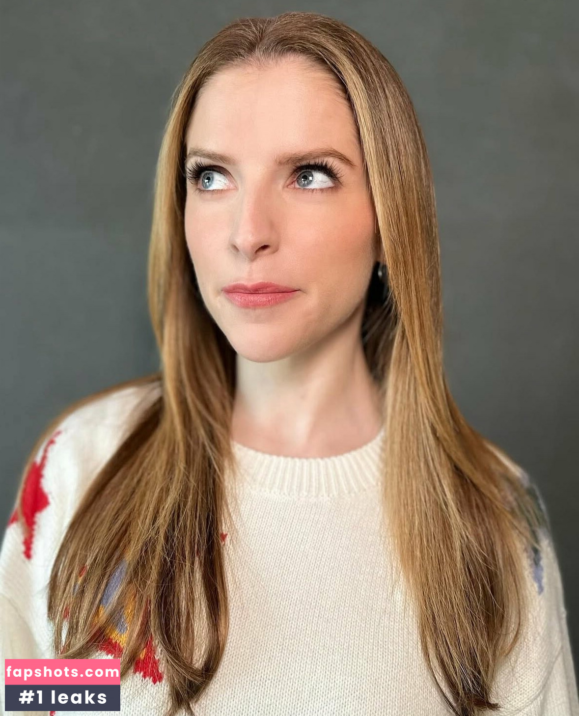 Anna Kendrick gallery photo #23