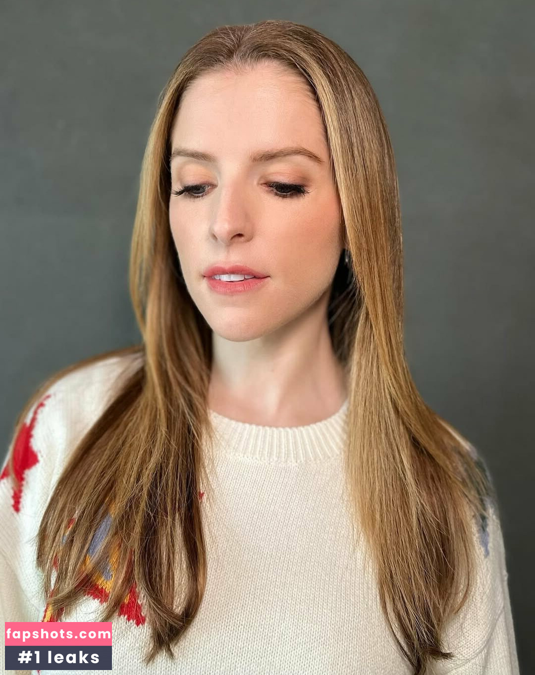 Anna Kendrick gallery photo #24