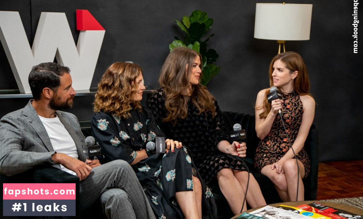 Anna Kendrick gallery photo #245