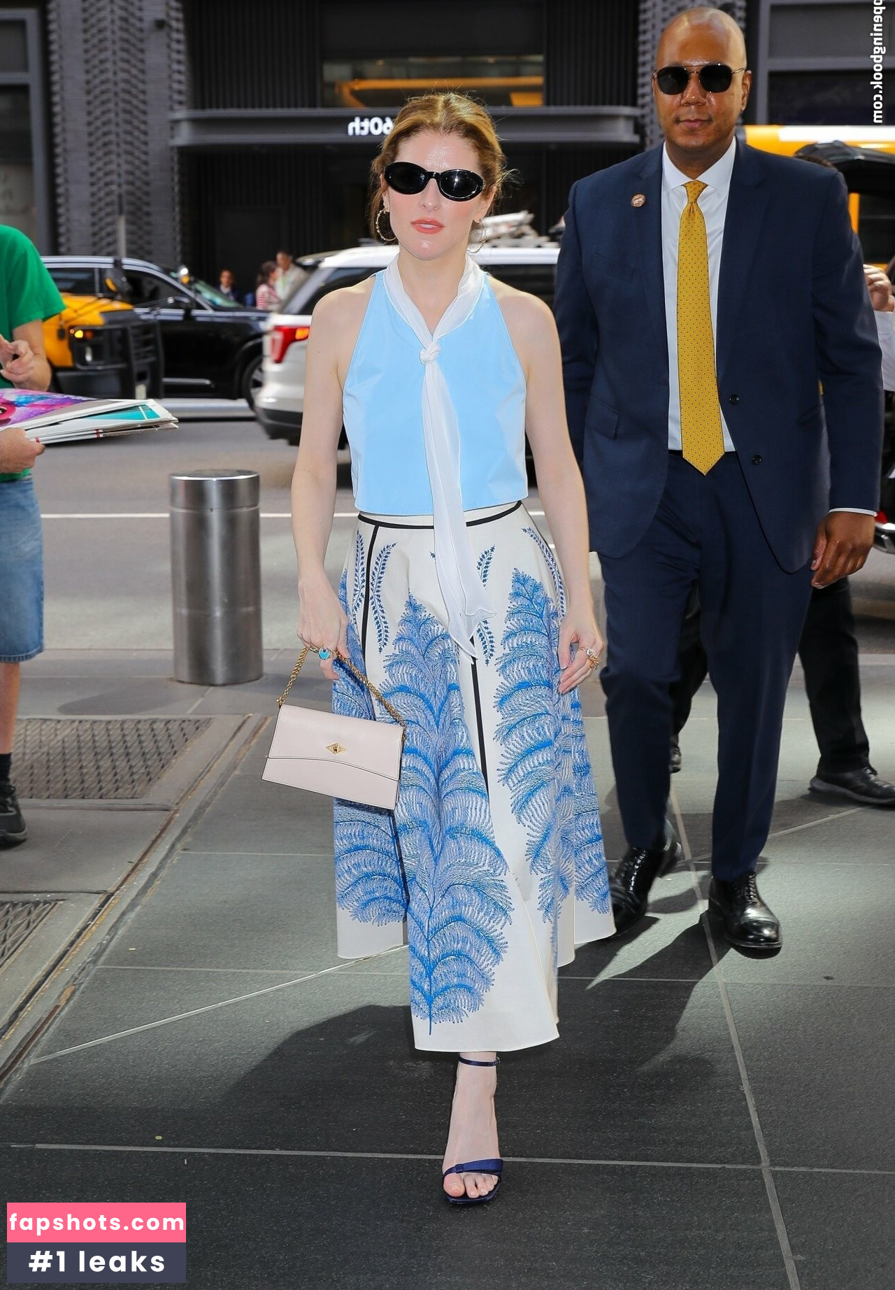 Anna Kendrick gallery photo #31