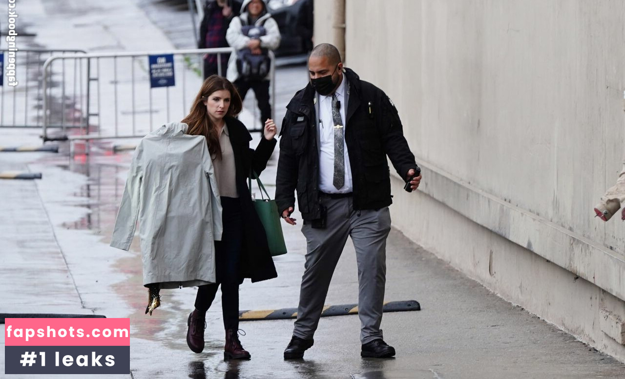 Anna Kendrick gallery photo #458