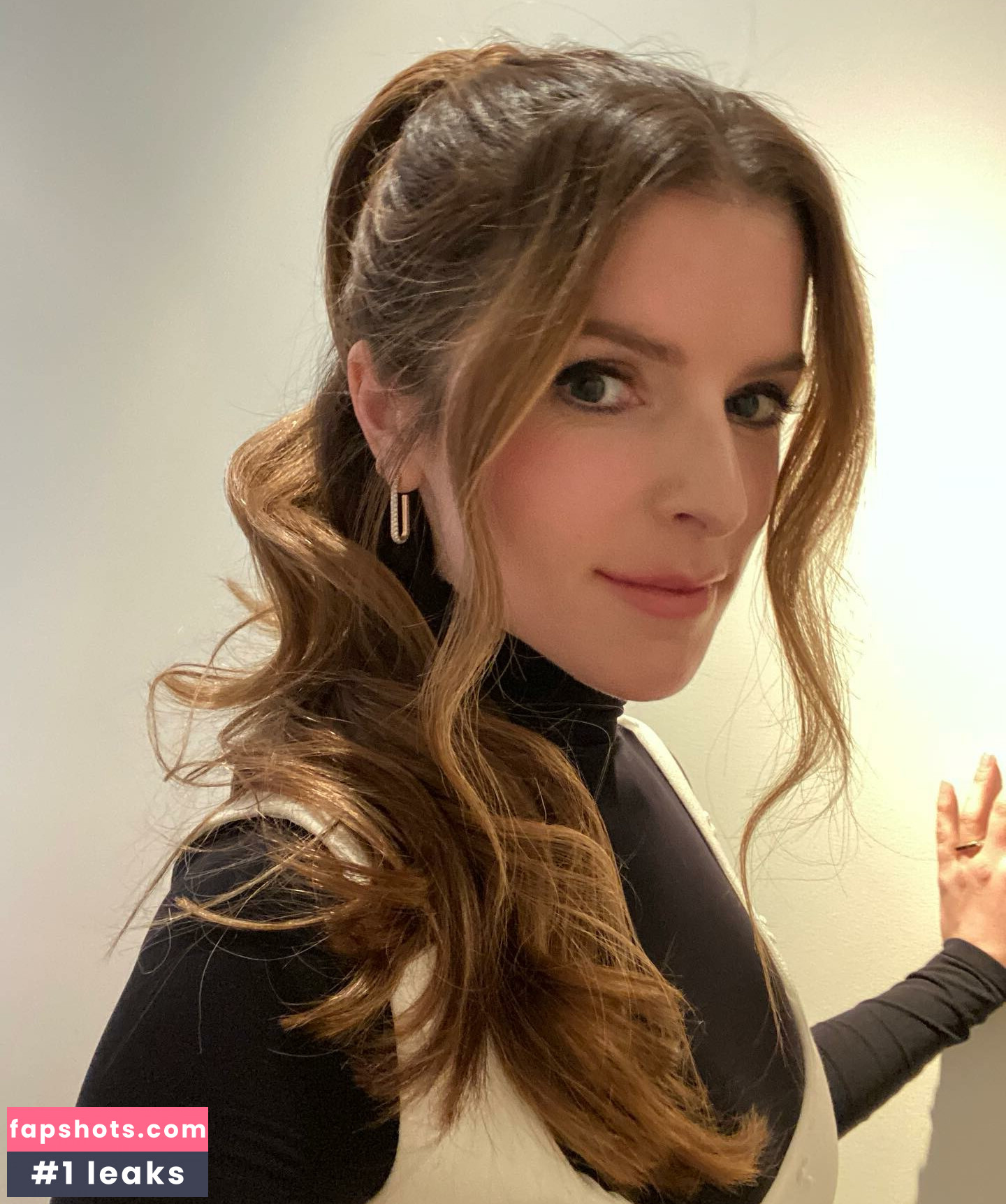 Anna Kendrick gallery photo #486