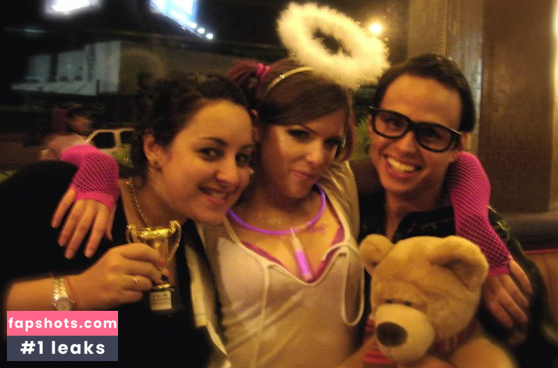 Anna Kendrick gallery photo #676