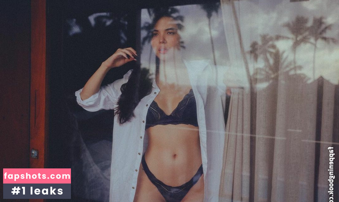 Anna Kisue gallery photo #2