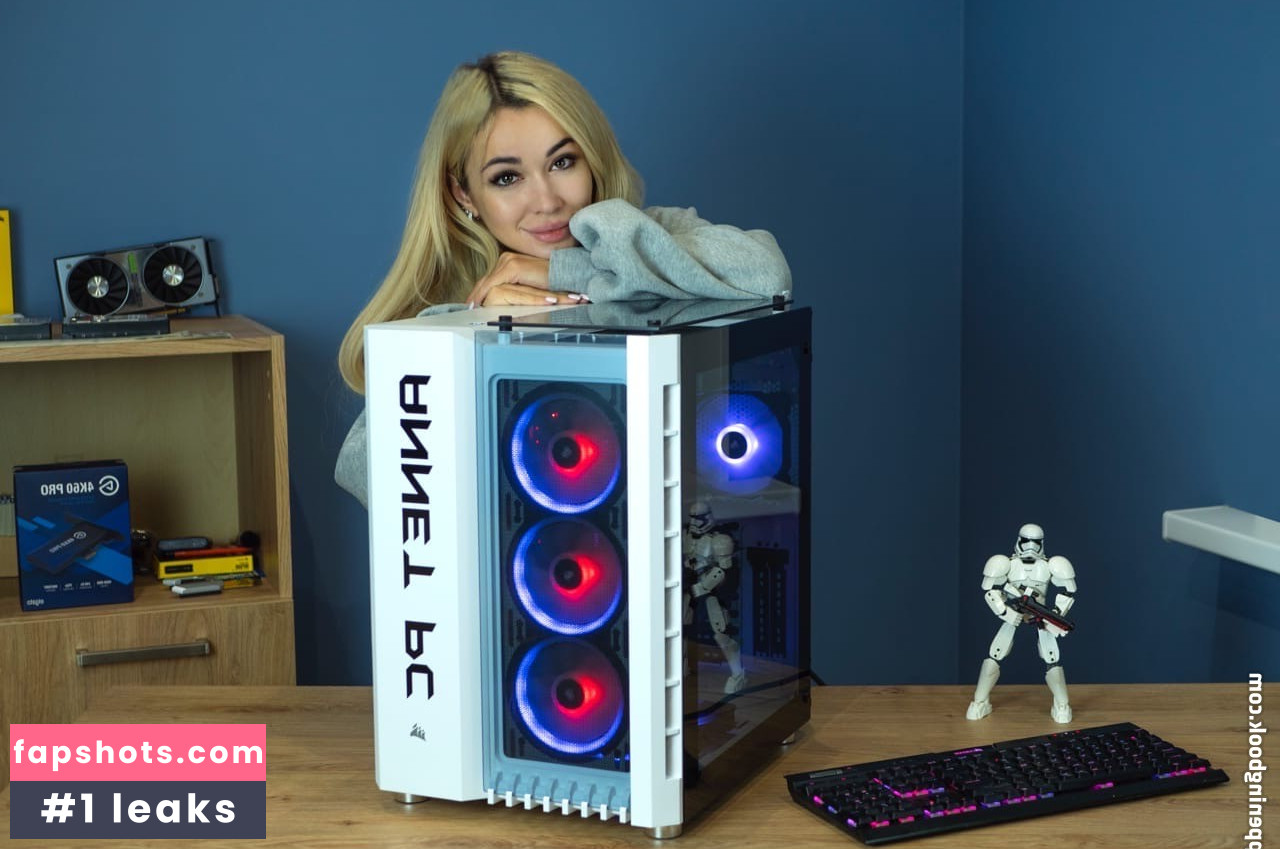 Anna Kostenko gallery photo #241