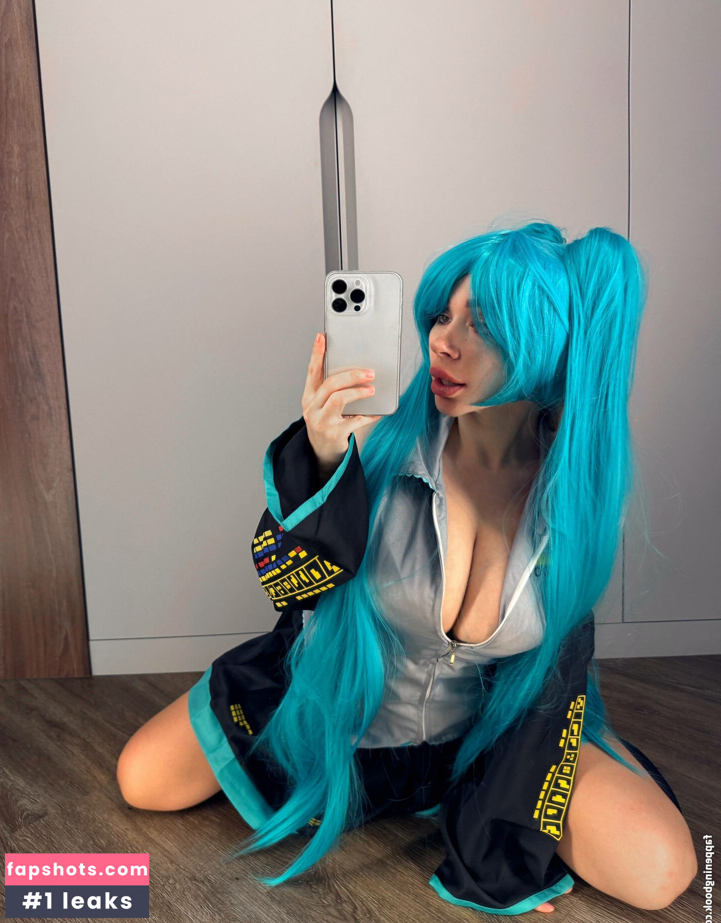 Anna Kostenko gallery photo #32