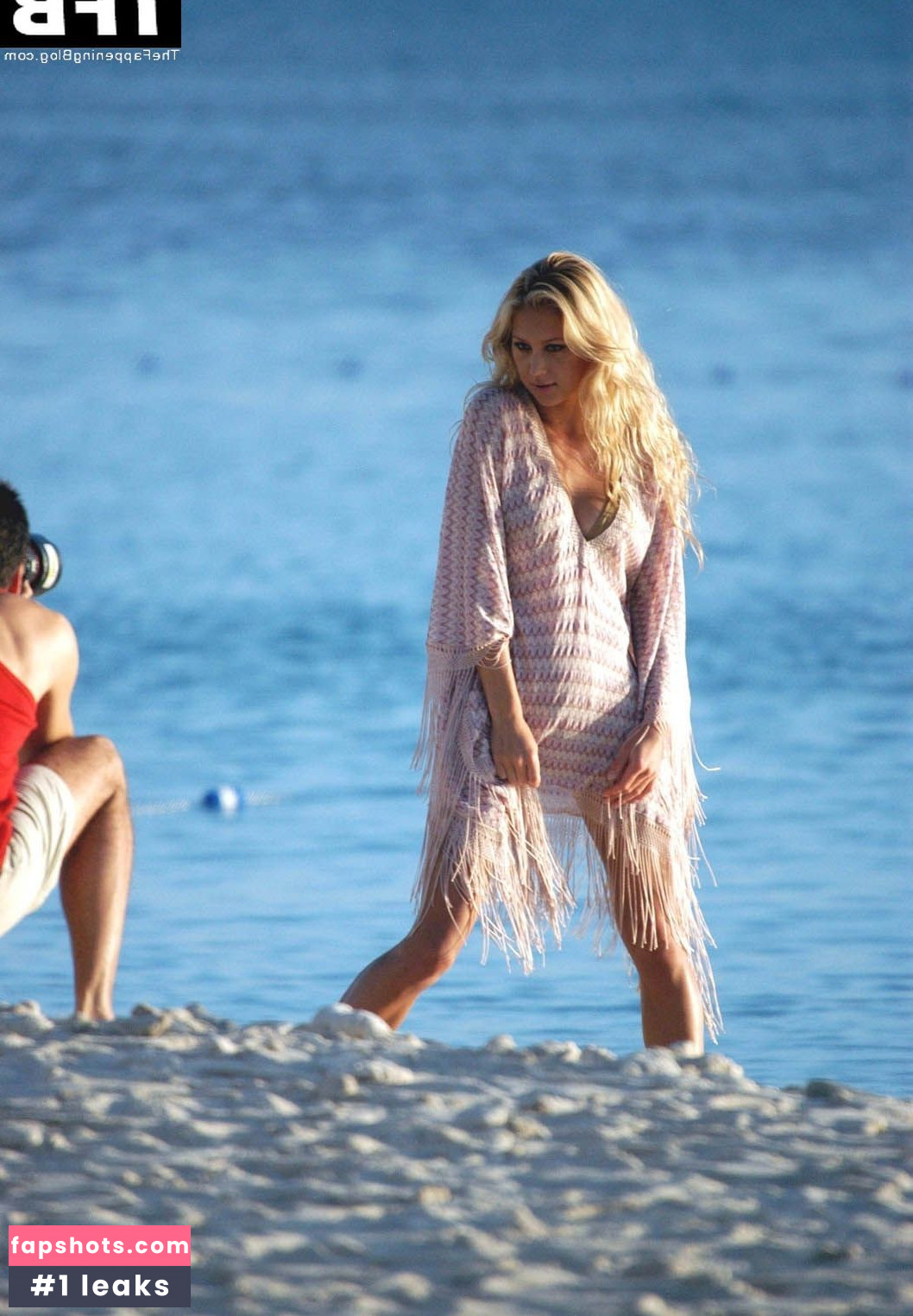 Anna Kournikova gallery photo #195