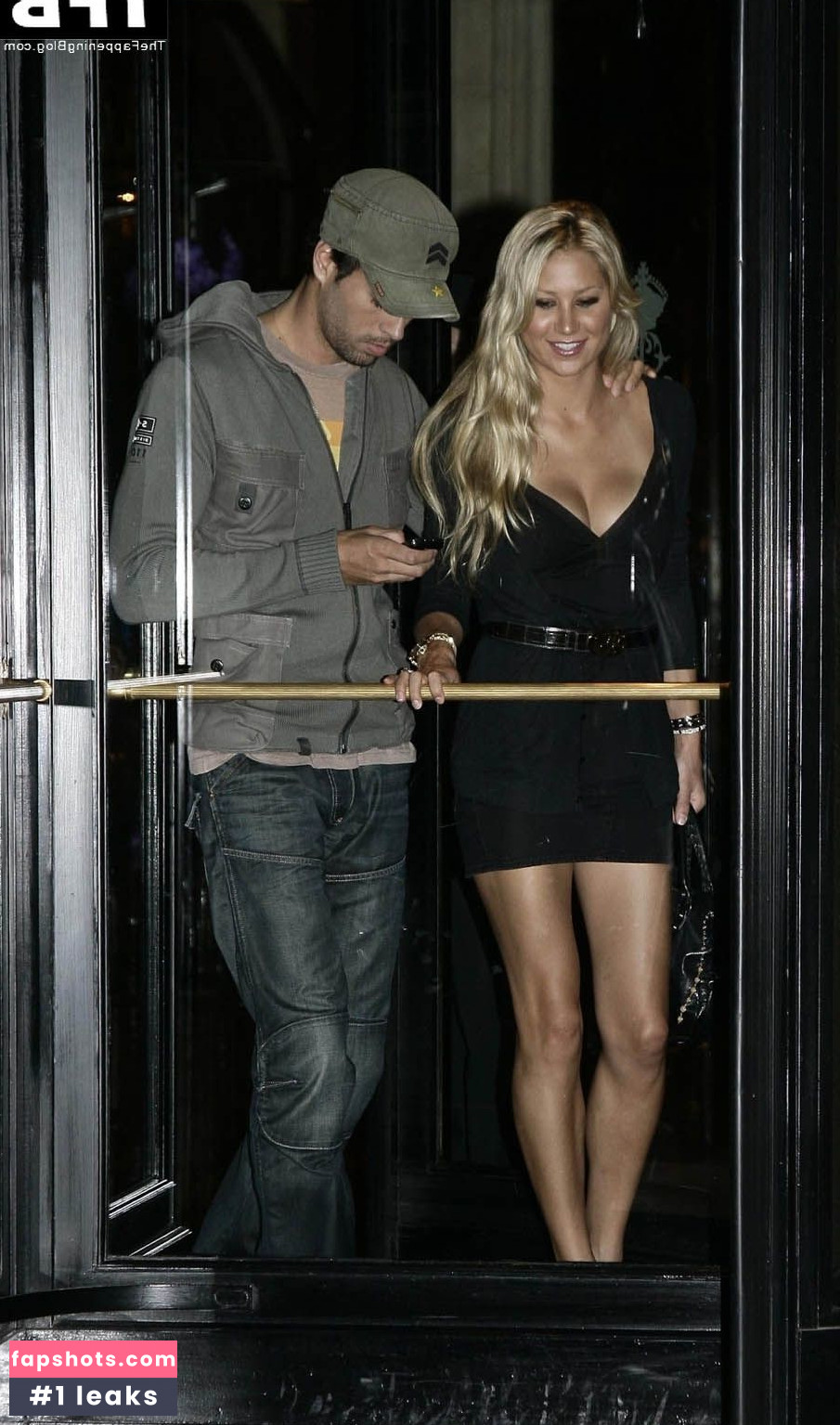 Anna Kournikova gallery photo #203