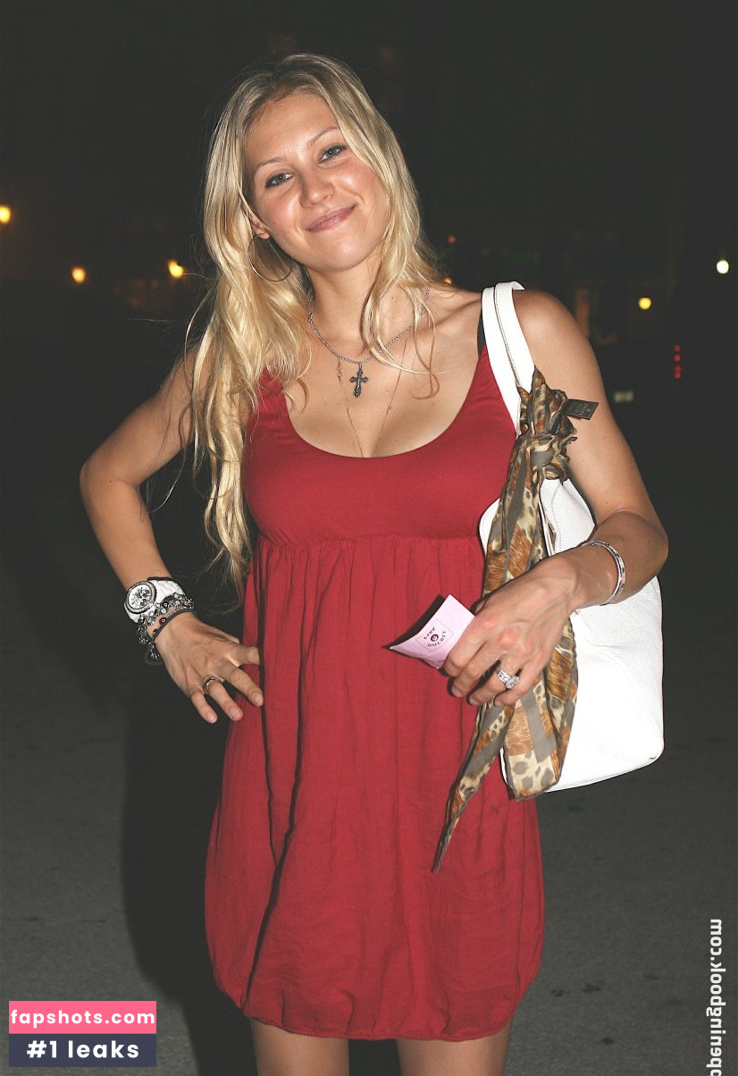Anna Kournikova gallery photo #293