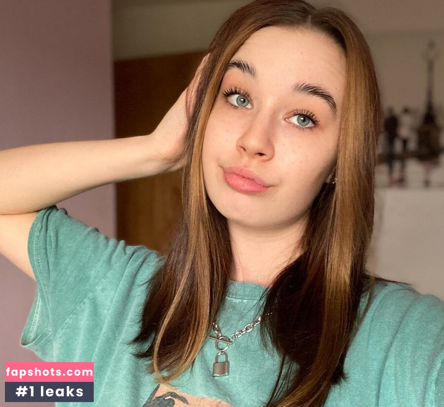 Anna Langley gallery photo #41