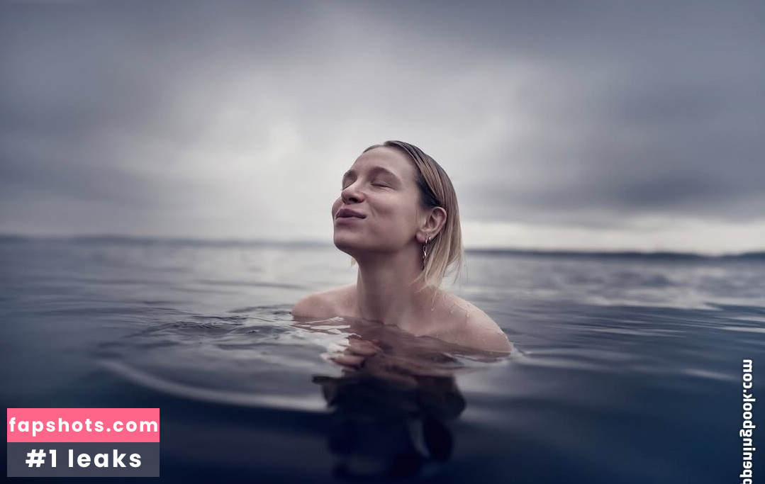 Anna Lena Klenke gallery photo #2