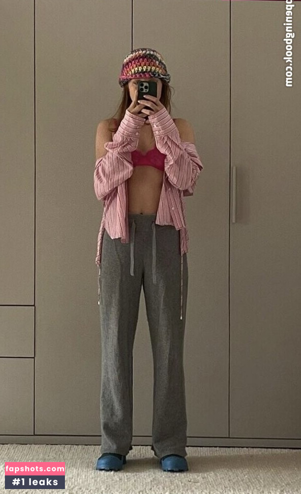 Anna Lena Klenke gallery photo #3