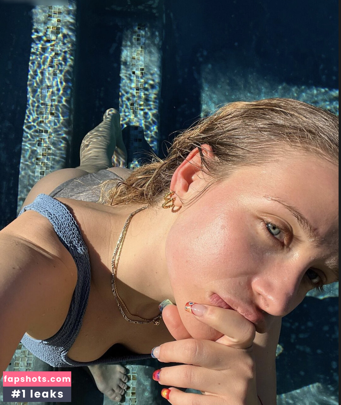 Anna Lena Klenke gallery photo #36