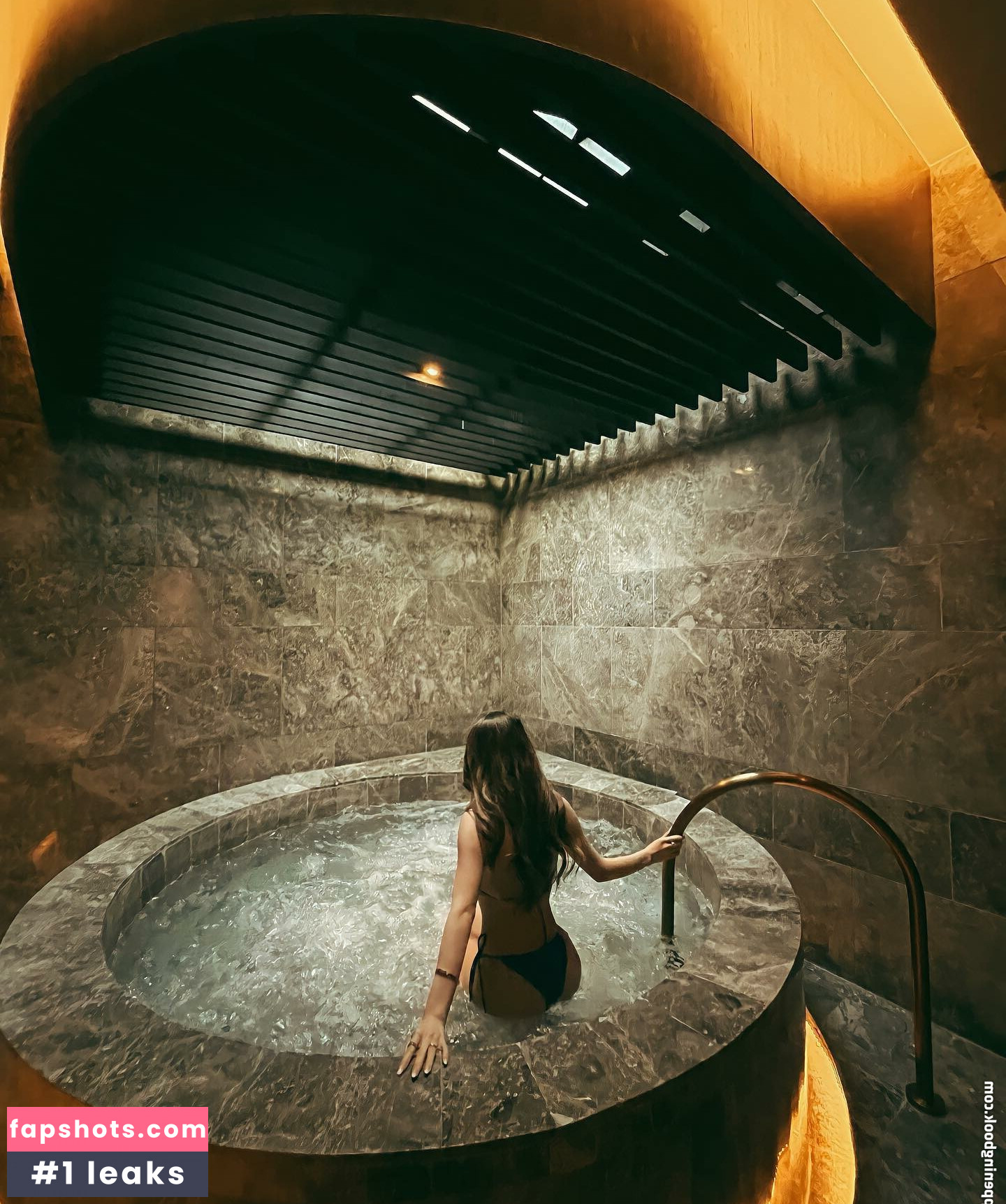 Anna Marcelo gallery photo #40