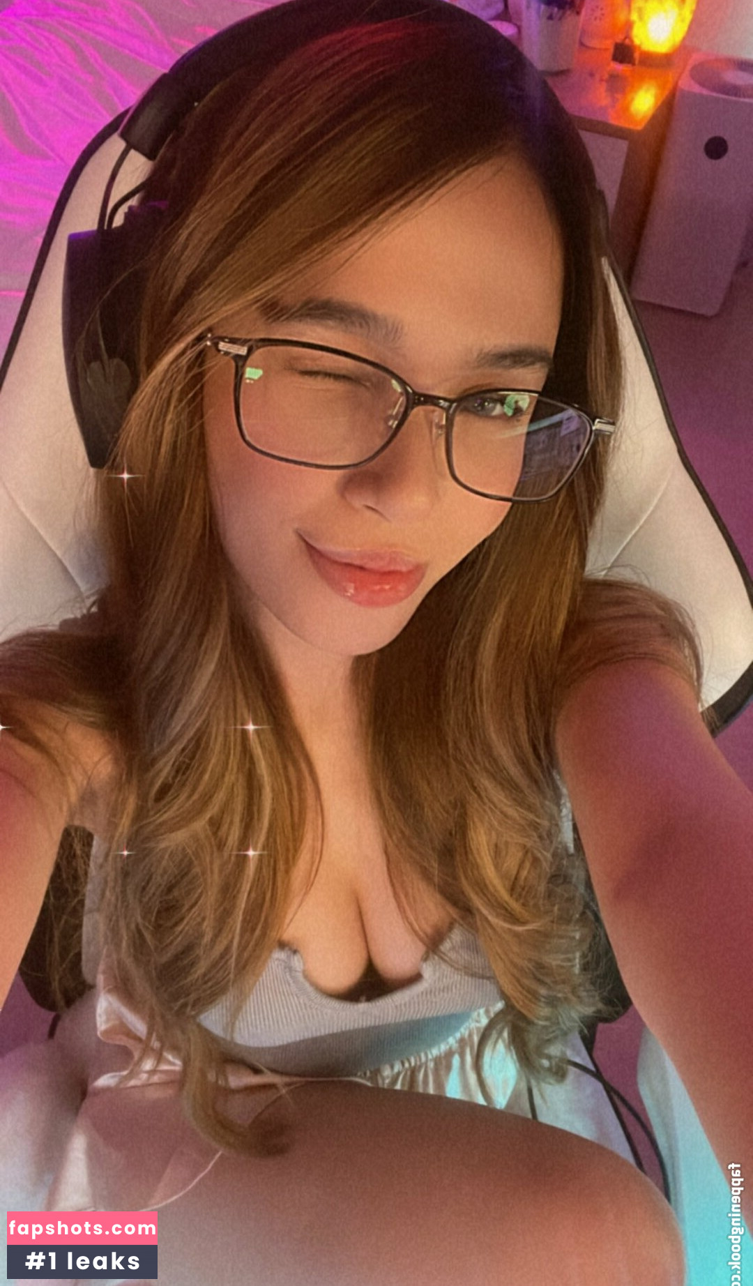 Anna Marcelo gallery photo #6