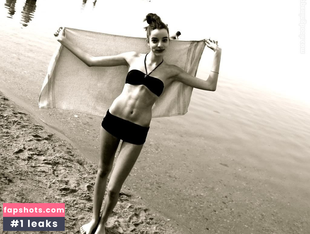 Anna Maria Nemetz gallery photo #8