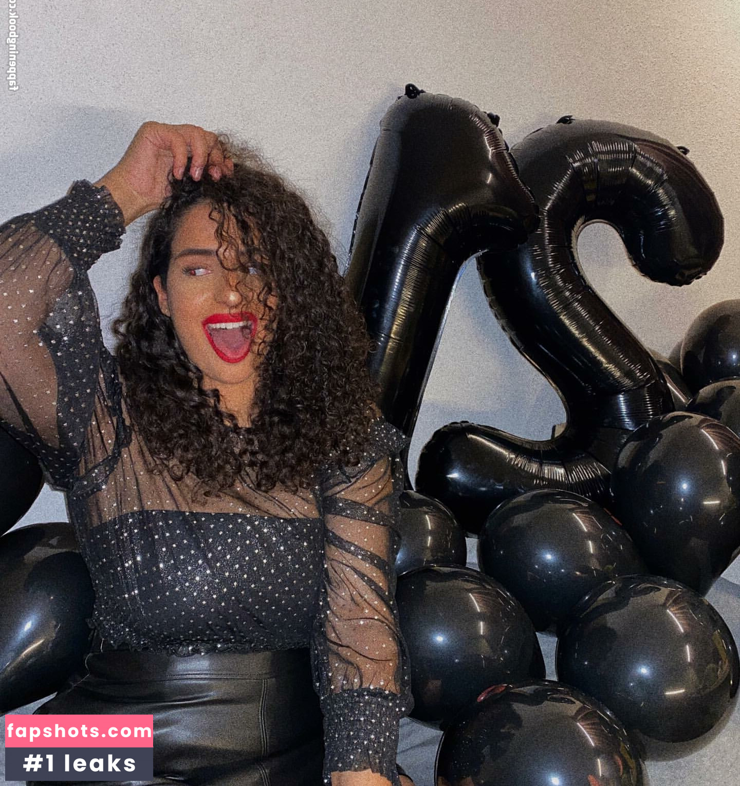 Anna-Maria gallery photo #25