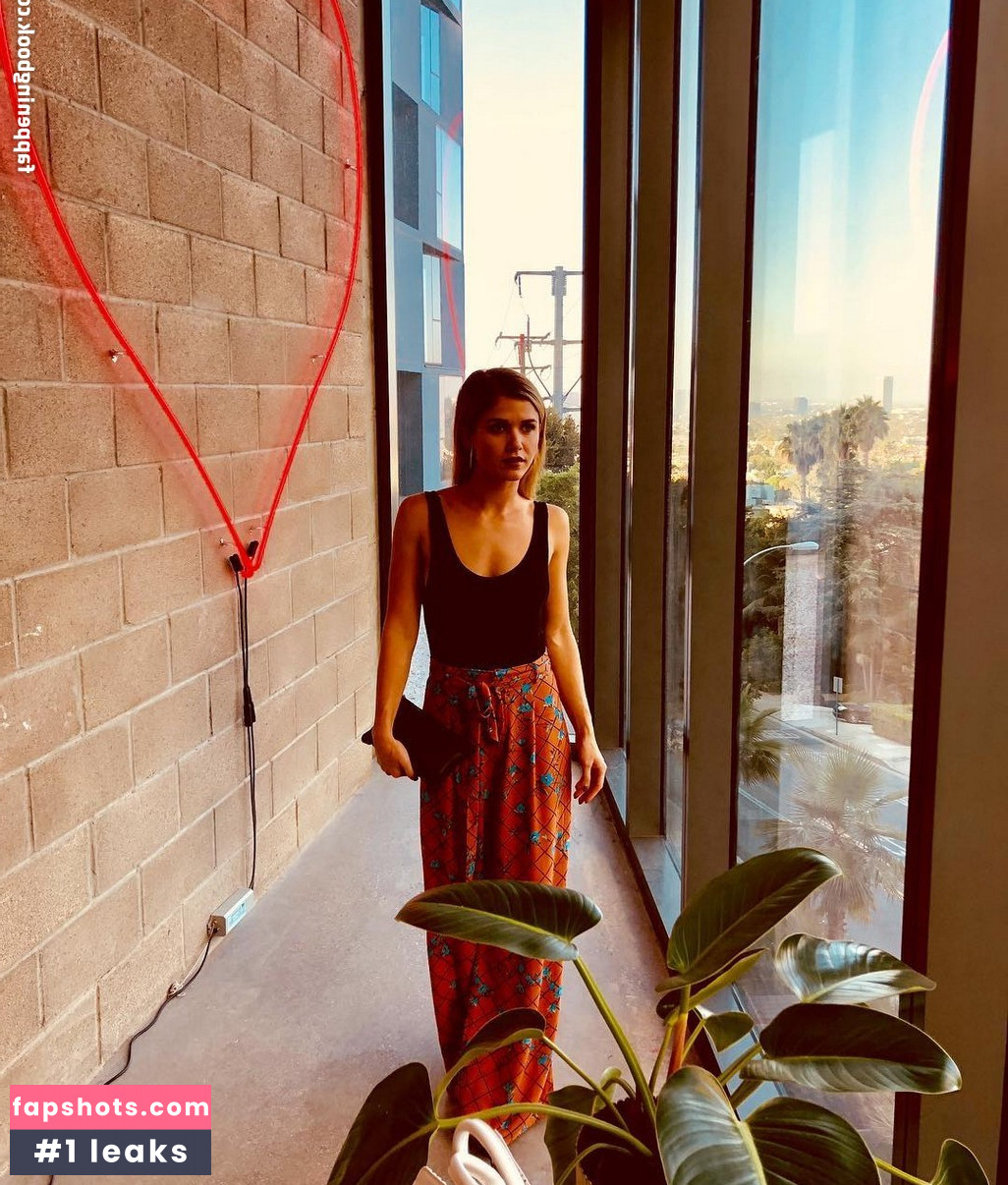 Anna-Marie Dobbins gallery photo #51