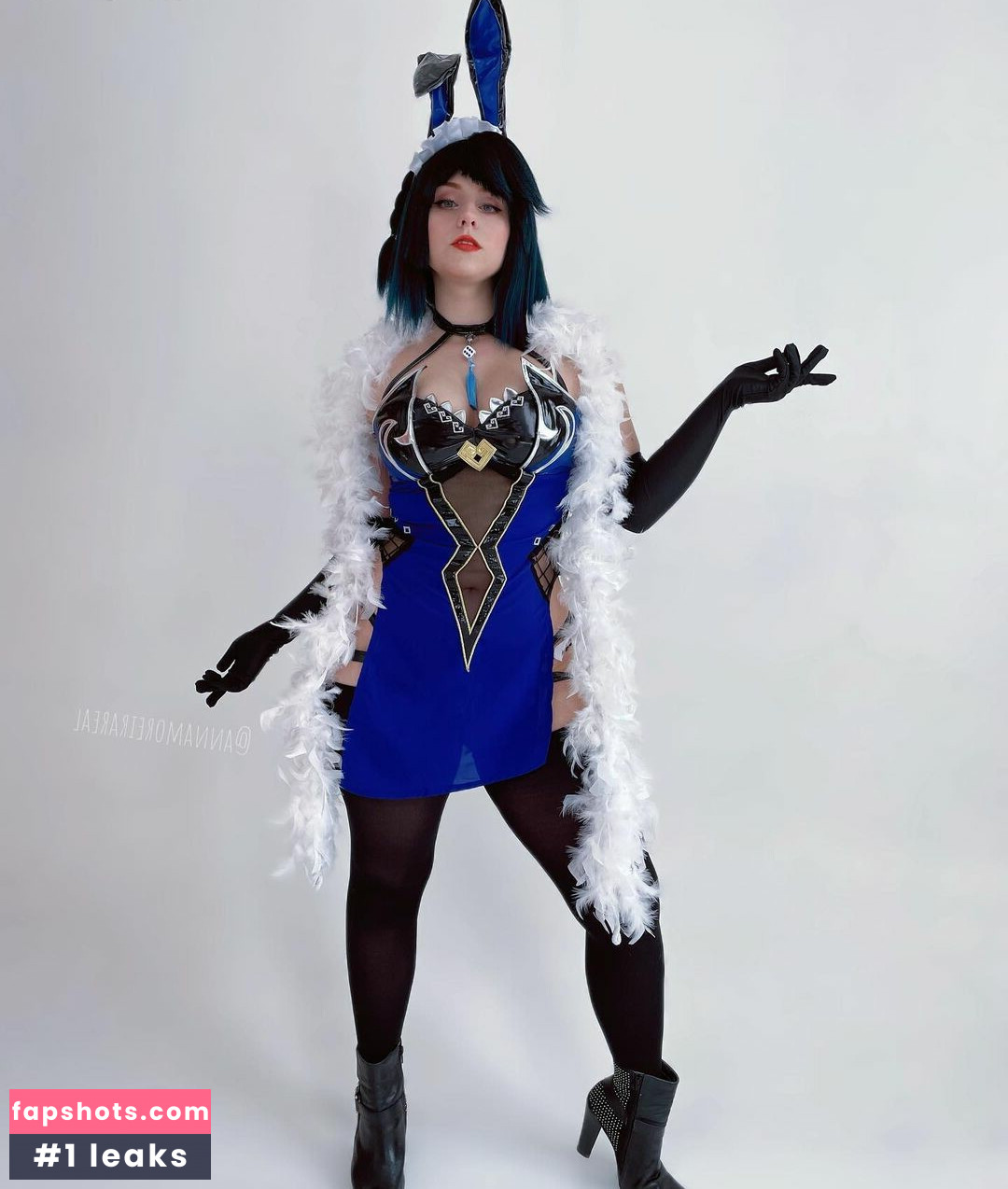 Anna Moreira gallery photo #31