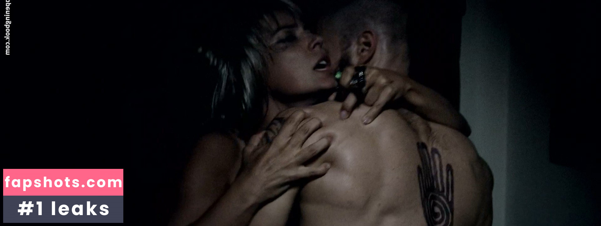 Anna Mucha gallery photo #16