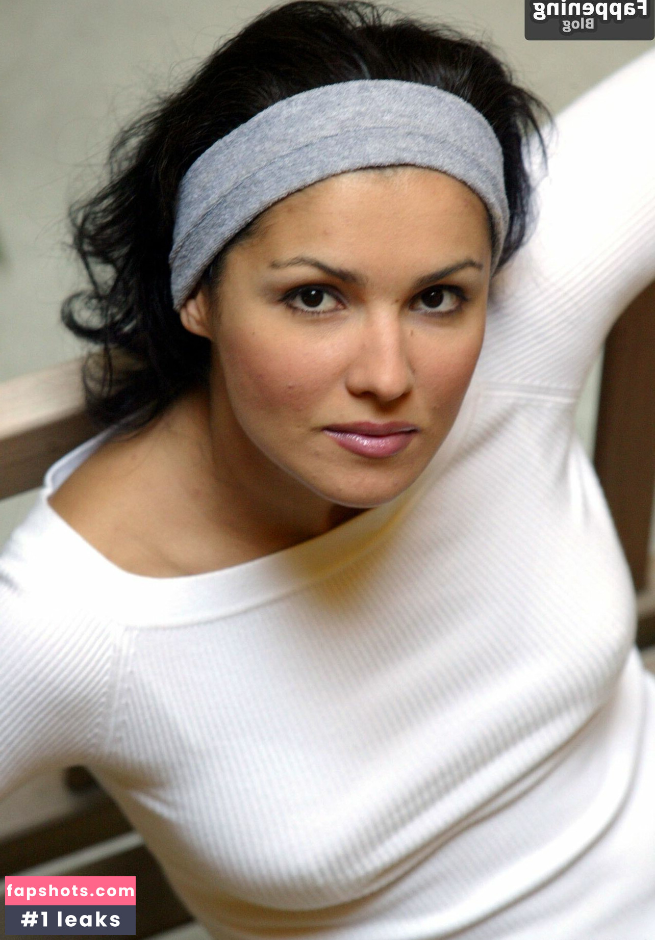 Anna Netrebko gallery photo #17