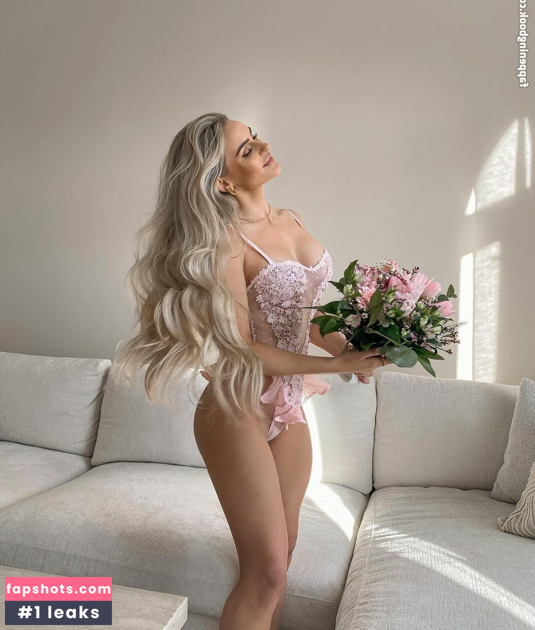 Anna Nystrom gallery photo #22