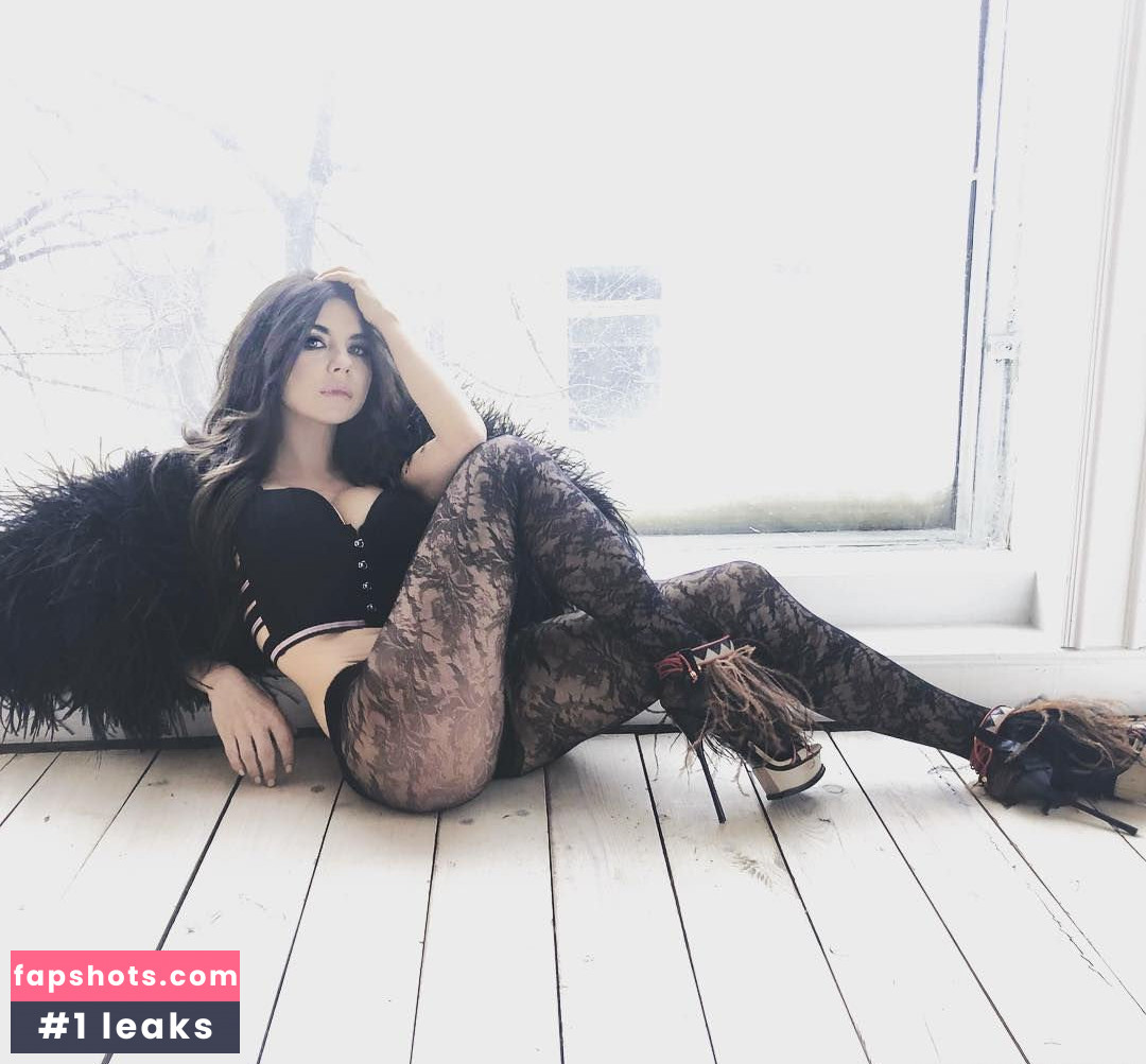 Anna Pletneva gallery photo #22