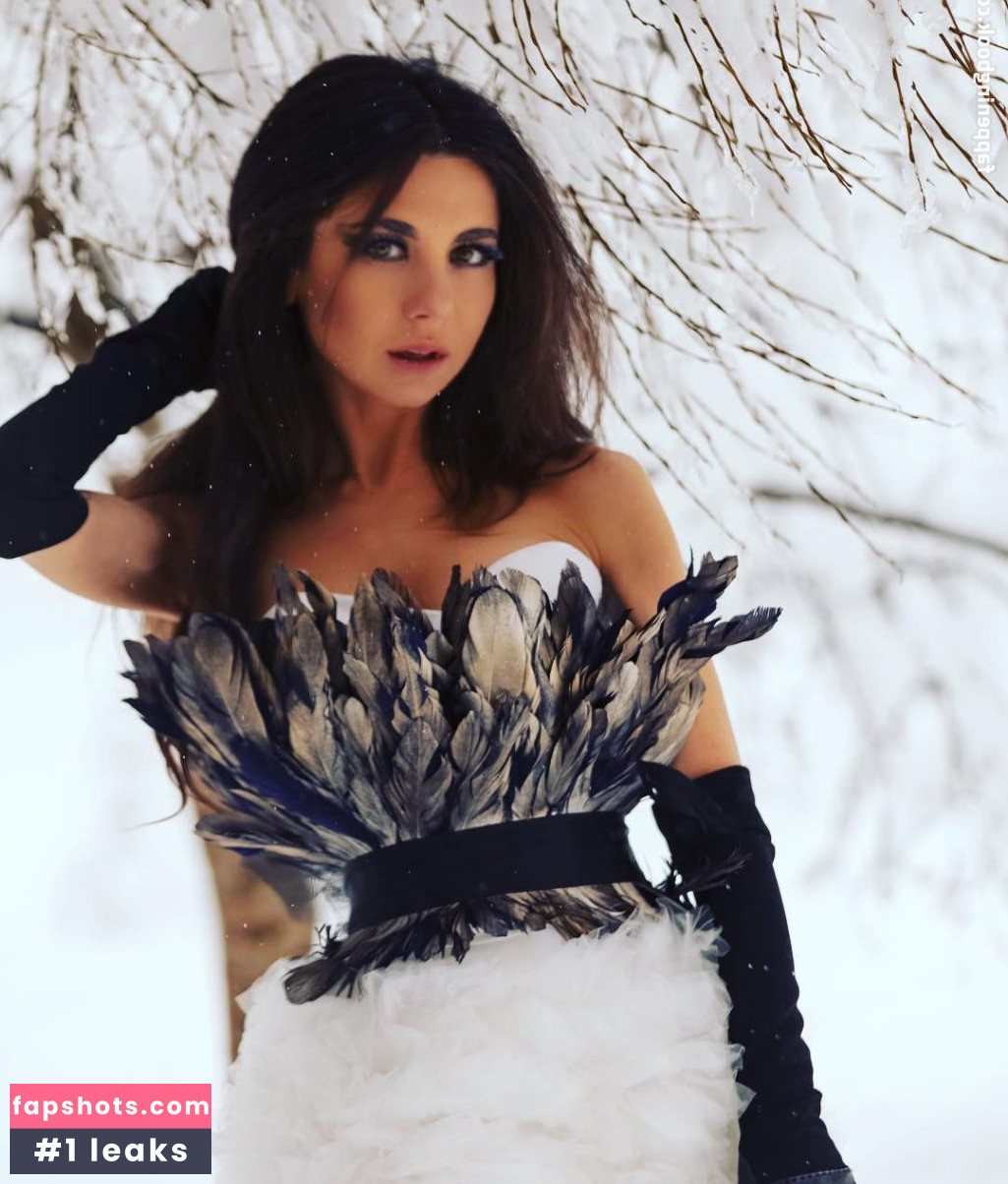 Anna Pletneva nude babe gallery