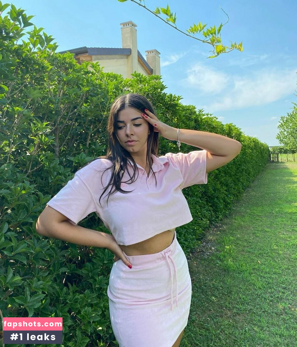 Anna Rebellato gallery photo #182