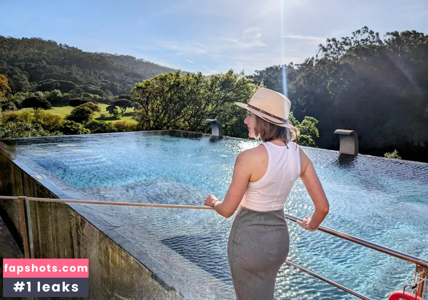 Anna Rudolf gallery photo #7