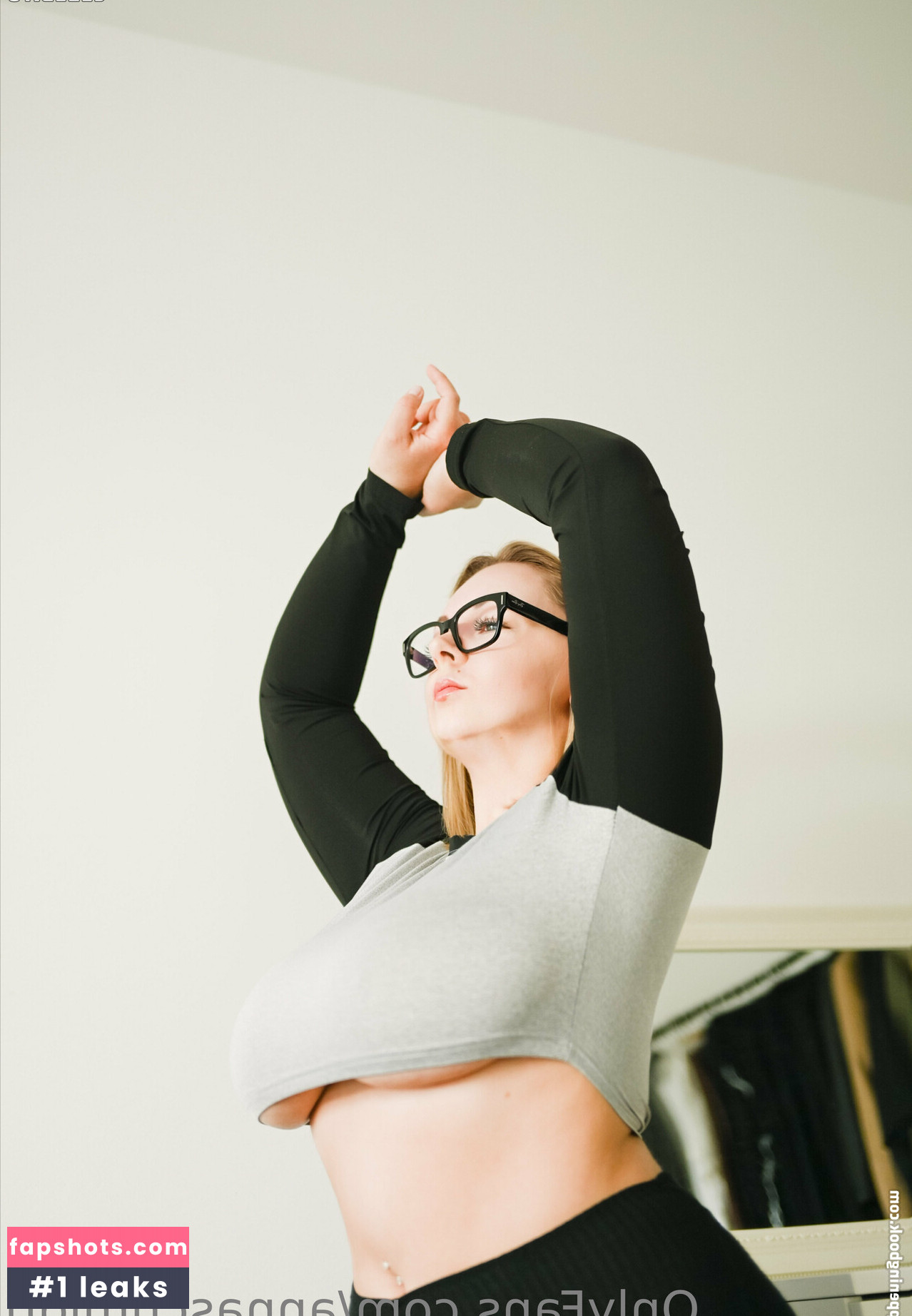 Anna Schmidti gallery photo #22