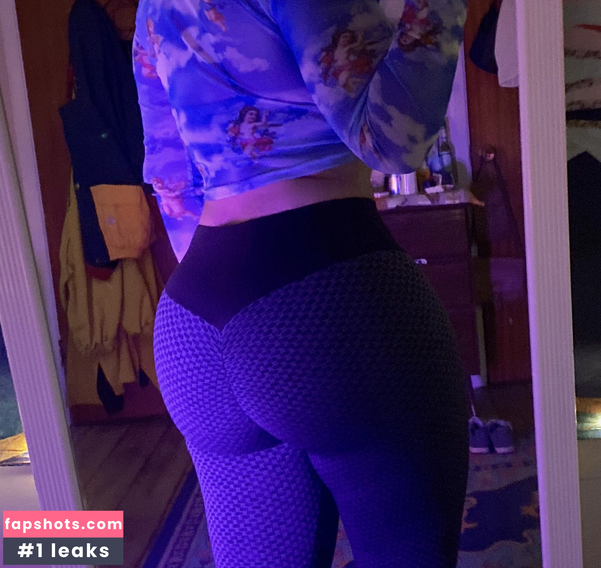 Anna Slatz gallery photo #20