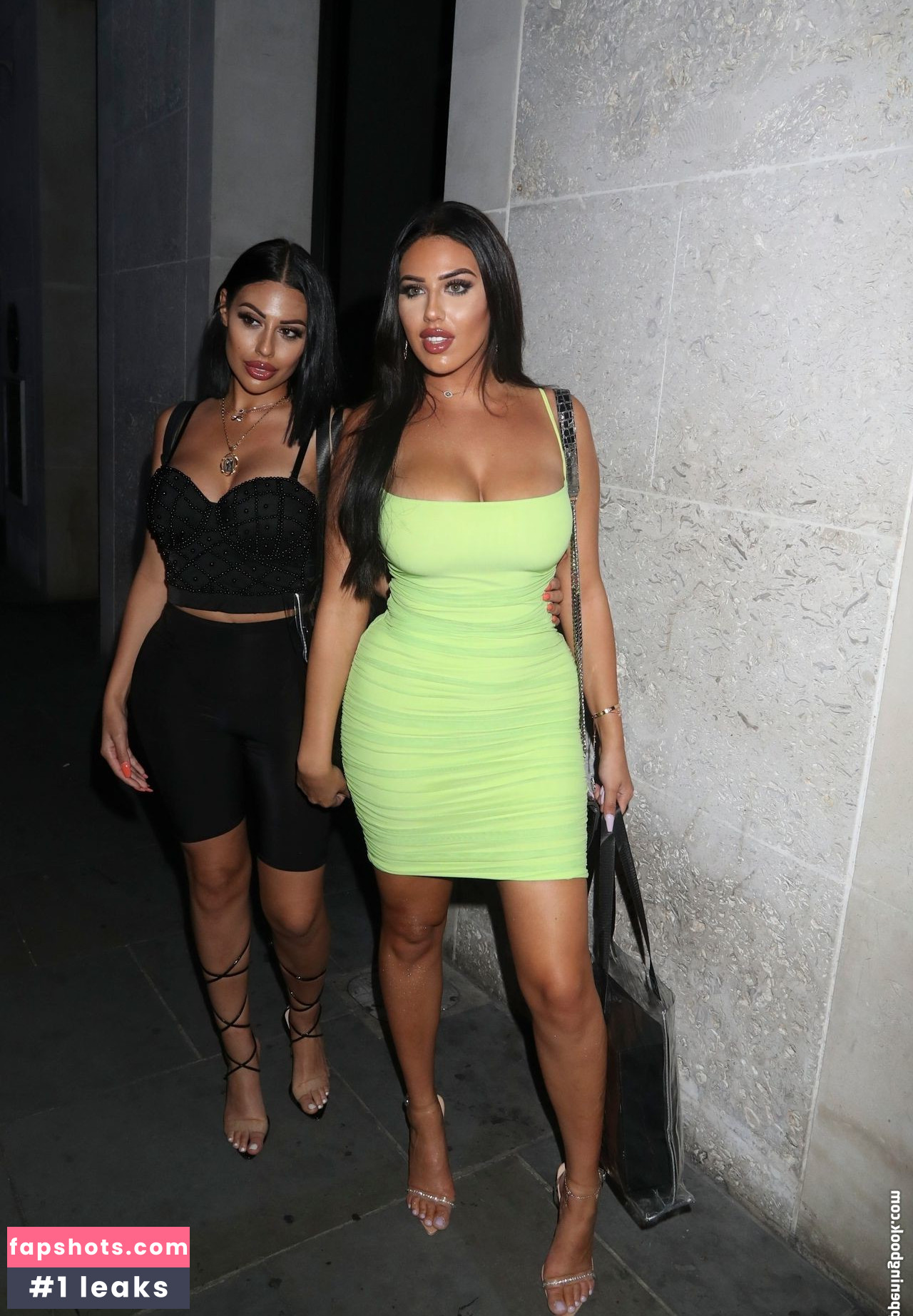 Anna Vakili gallery photo #44