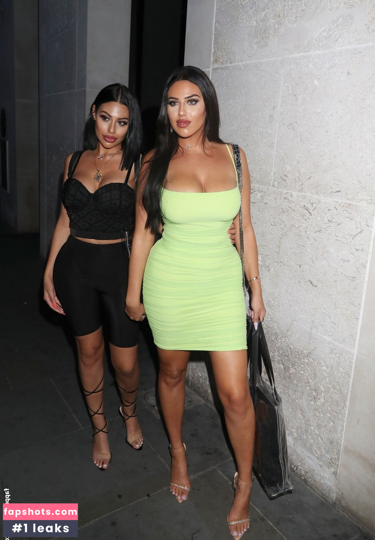 Anna Vakili gallery photo #45