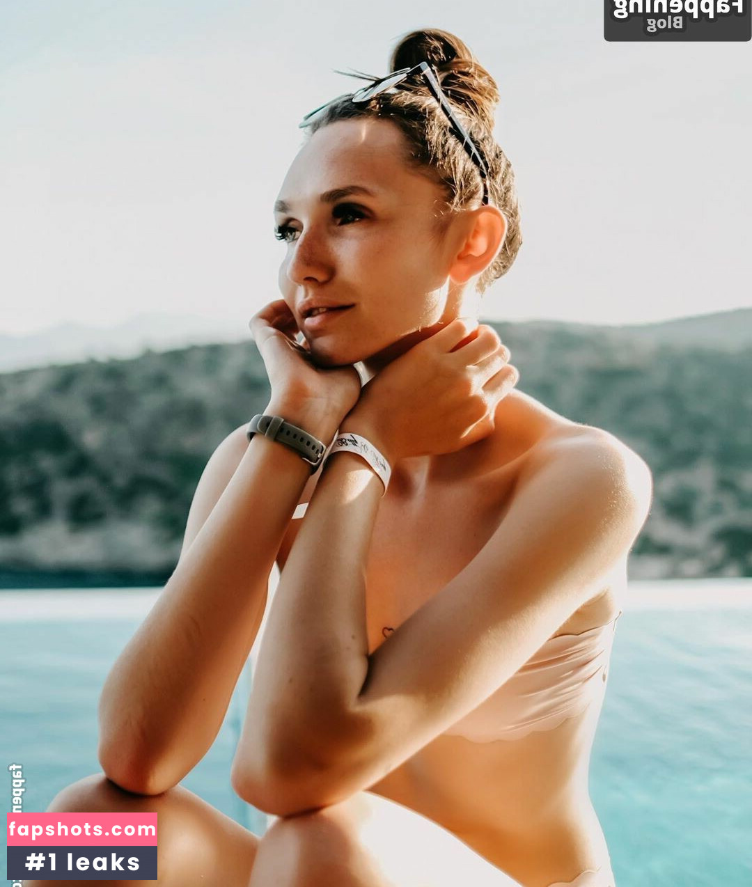 Anna Wilken gallery photo #6