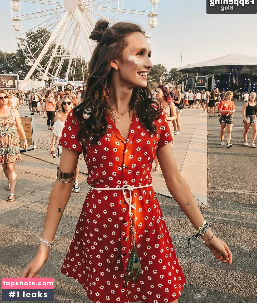 Anna Wilken nude babe gallery