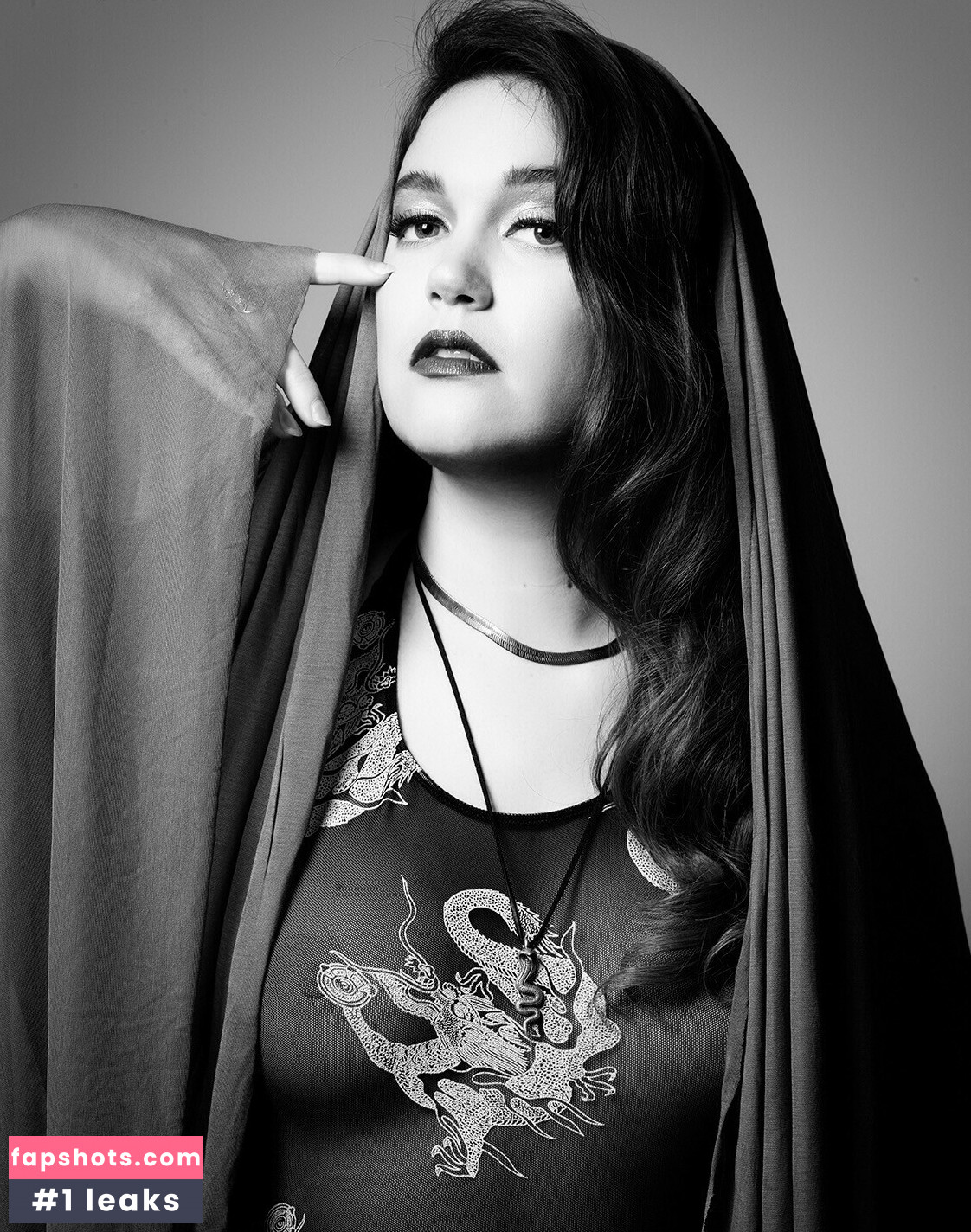 Anna Wise nude babe gallery