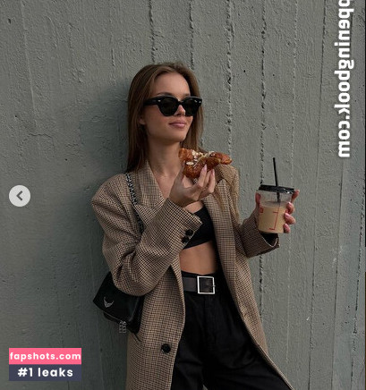 Anna Zak Nude Leaks OnlyFans Photos #426 - LeakJerk