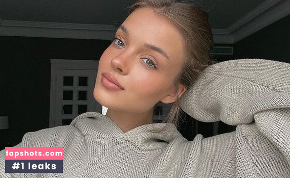 Anna Zak Nude Leaks OnlyFans Photos #443 - LeakJerk