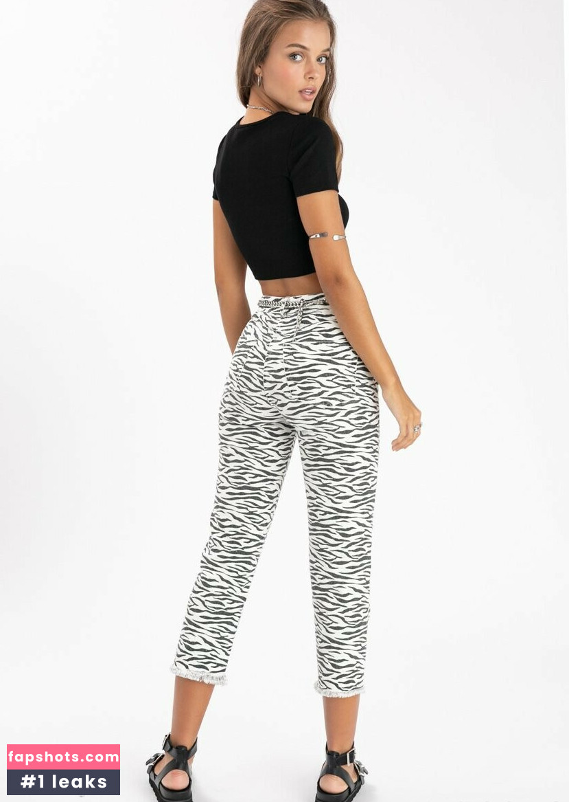 Anna Zak Nude Leaks OnlyFans Photos #680 - LeakJerk