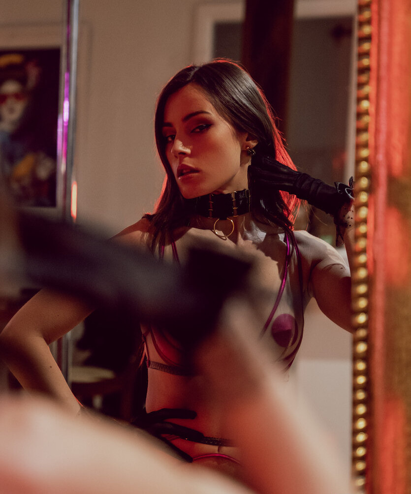 anna-zapala gallery photo #1183